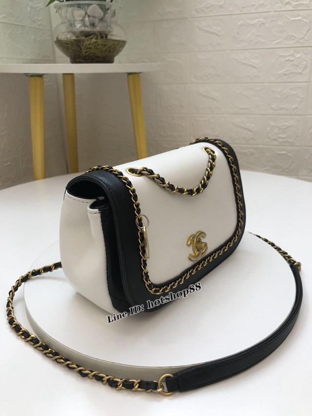 CHANEL女包 AS0371 19SS新款餃子包 平紋小羊皮克色 香奈兒斜挎女包 djc1713